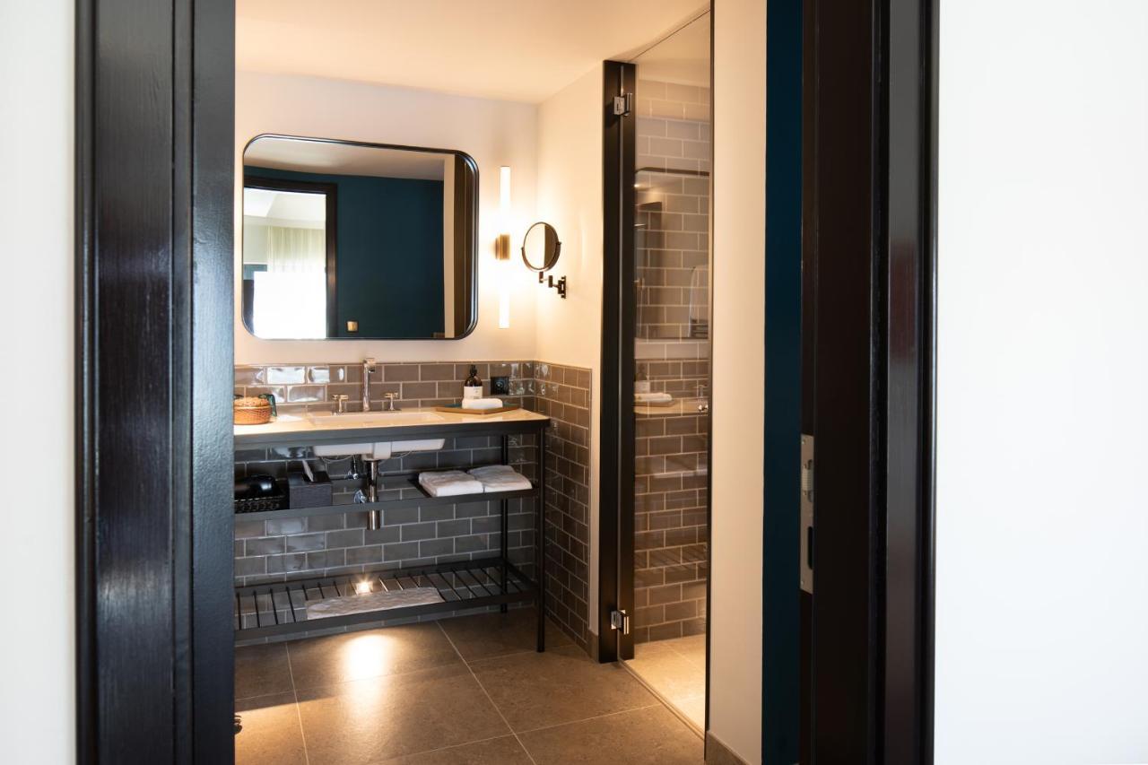 Das James Фленсбург Экстерьер фото Bathroom